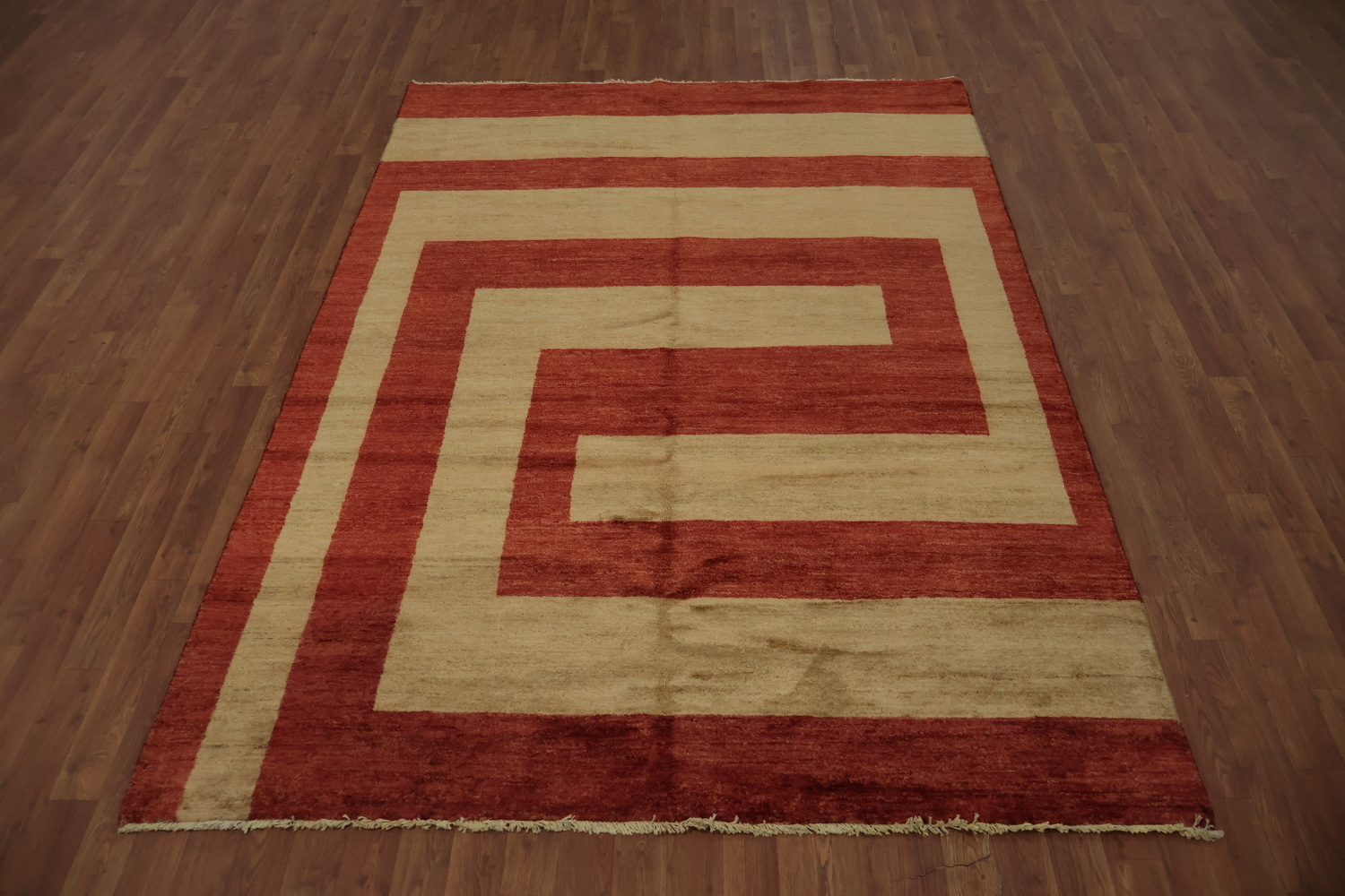 Geometric Gabbeh Vegetable Dye Area Rug 6x8 with Maze-like Design