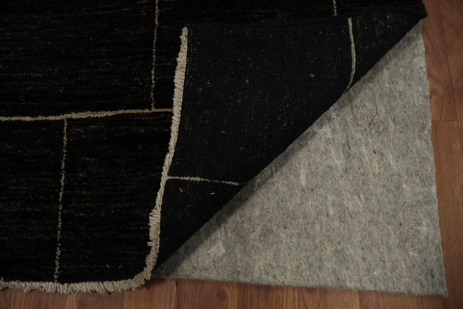 Dark Gabbeh Vegetable Dye Area Rug 6x9 for a Sleek and Stylish Floor Space