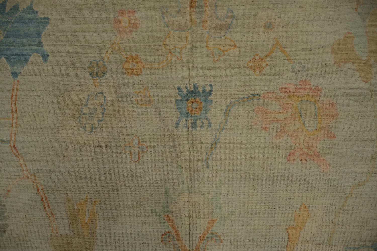 Traditional Style Oushak Area Rug 9x12 with a Harmony of Gentle Shades