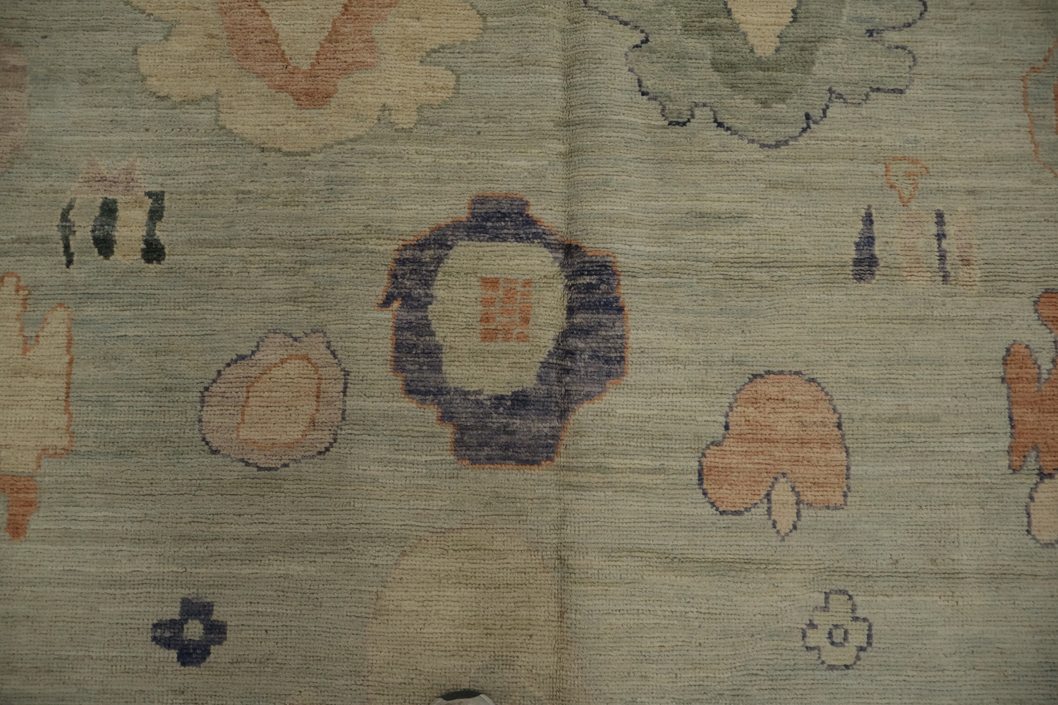 Transform Your Space with This Oushak Vegetable Dye Area Rug 9x12