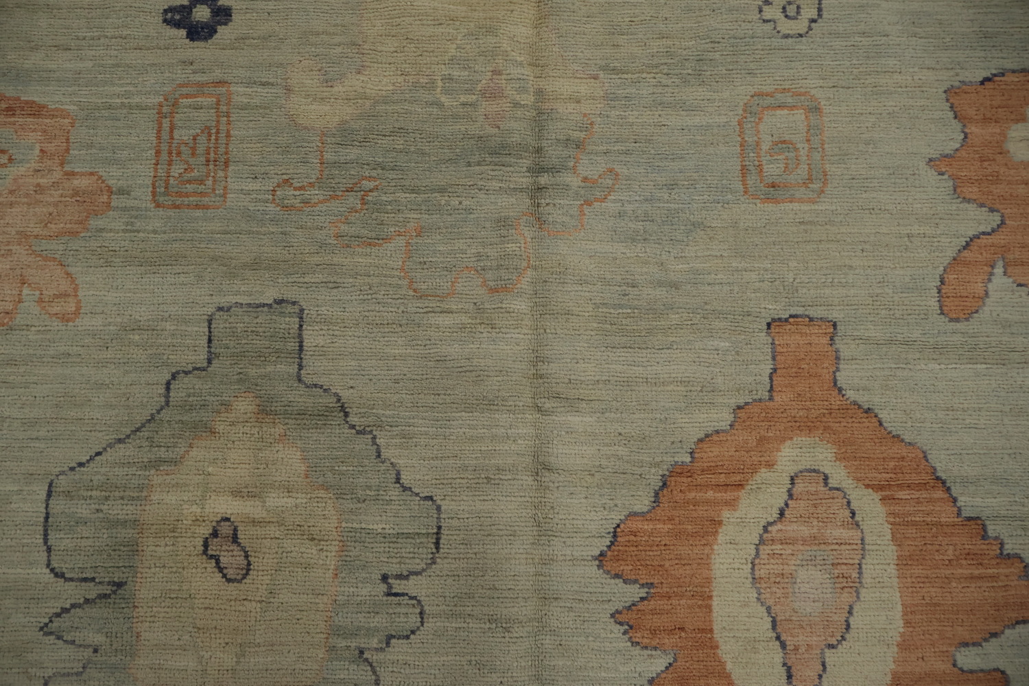 Transform Your Space with This Oushak Vegetable Dye Area Rug 9x12