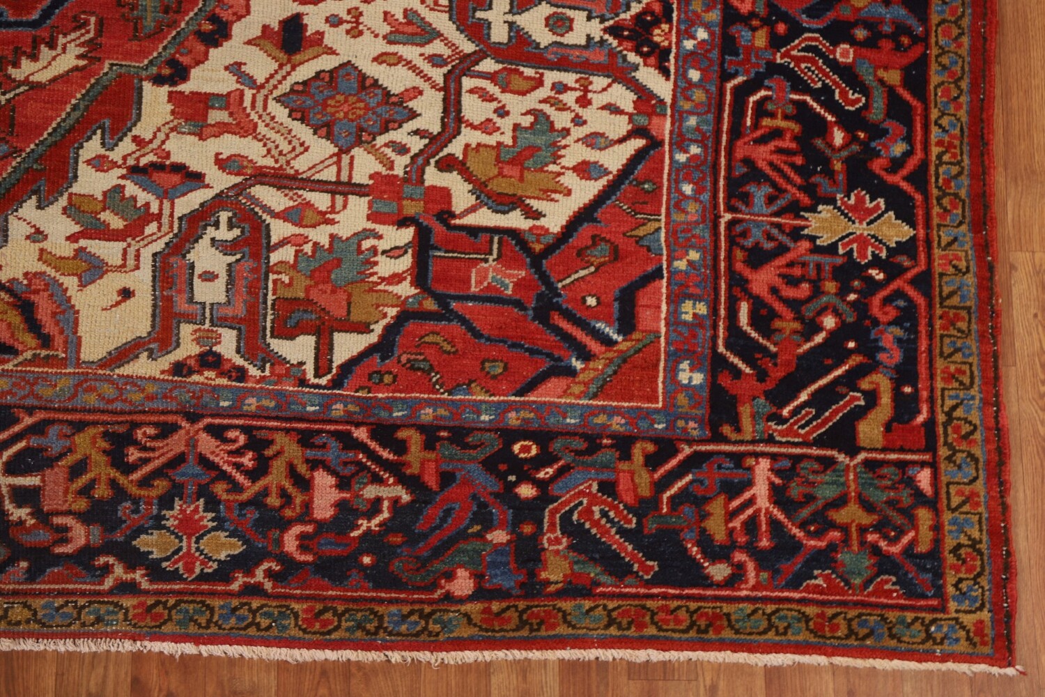 Pre-1900 Antique Vegetable Dye Heriz Serapi Persian Rug 9x14