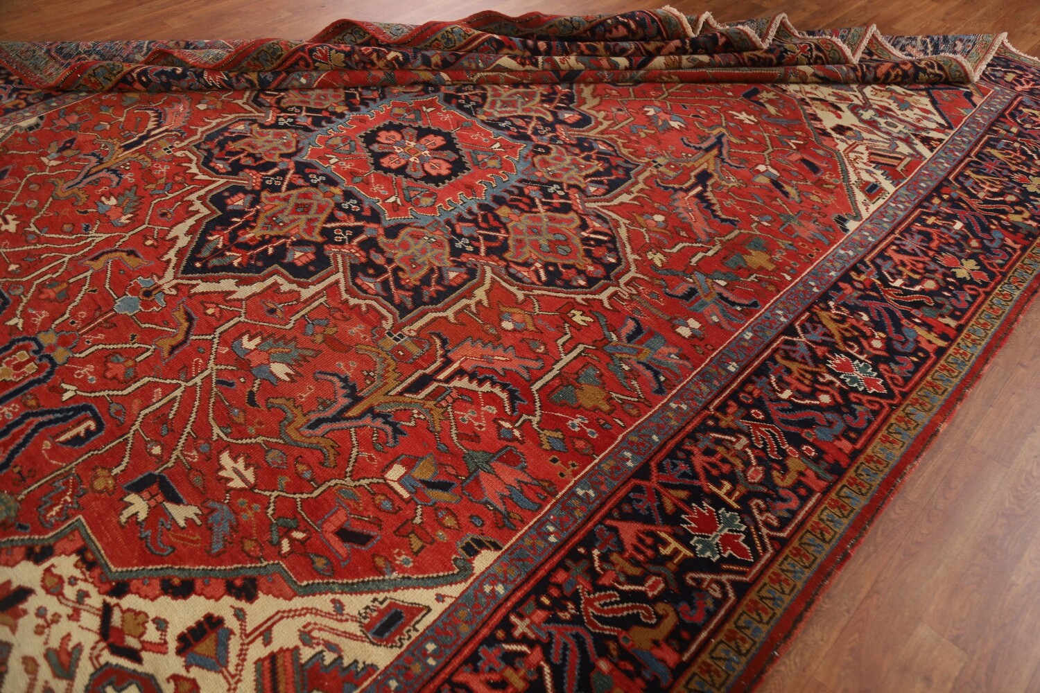 Pre-1900 Antique Vegetable Dye Heriz Serapi Persian Rug 9x14