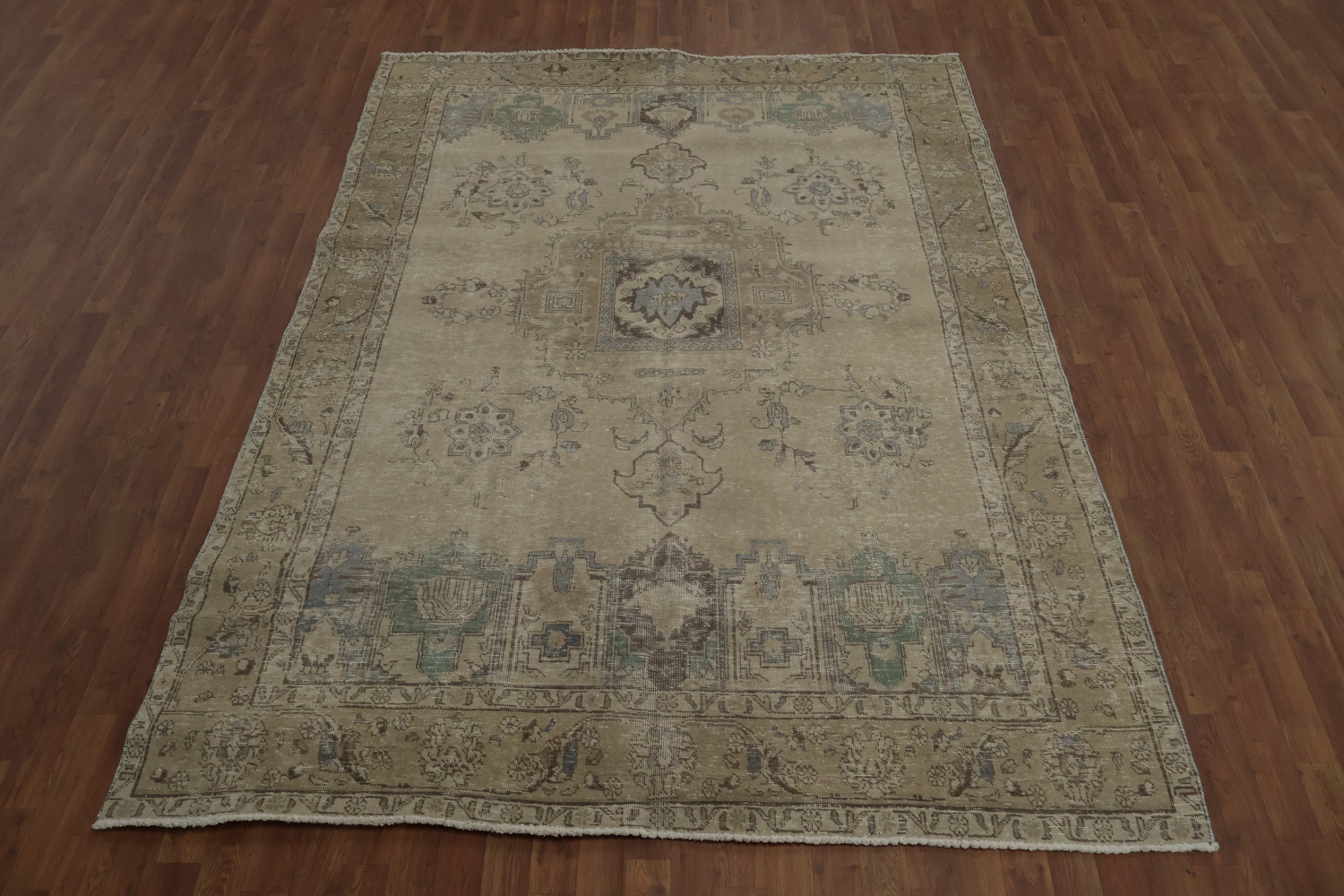 Timeless Beauty Handcrafted Tabriz Persian Area Rug 7x9