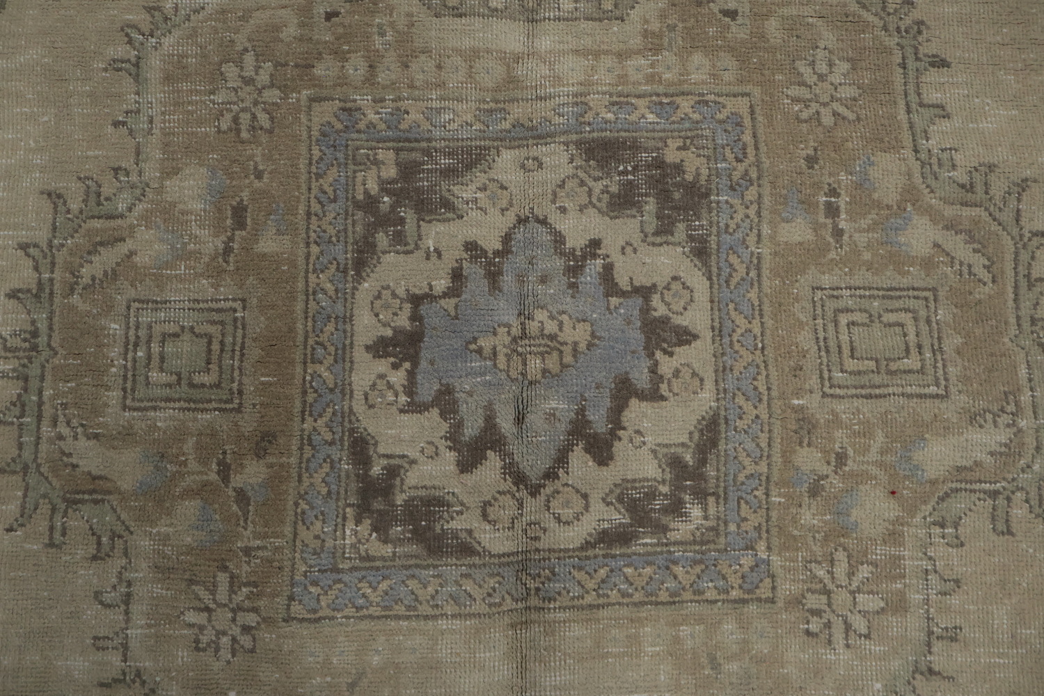 Timeless Beauty Handcrafted Tabriz Persian Area Rug 7x9