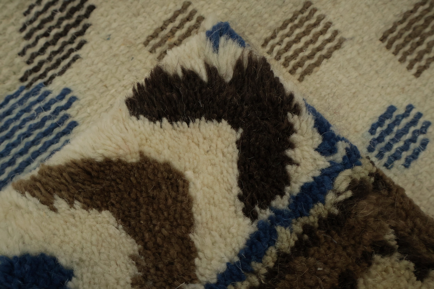Diamond Pattern Moroccan Area Rug 8x10 Blend of Tradition and Style