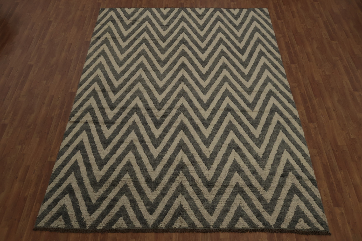 Chevron Moroccan Shaggy Wool Area Rug 9x12