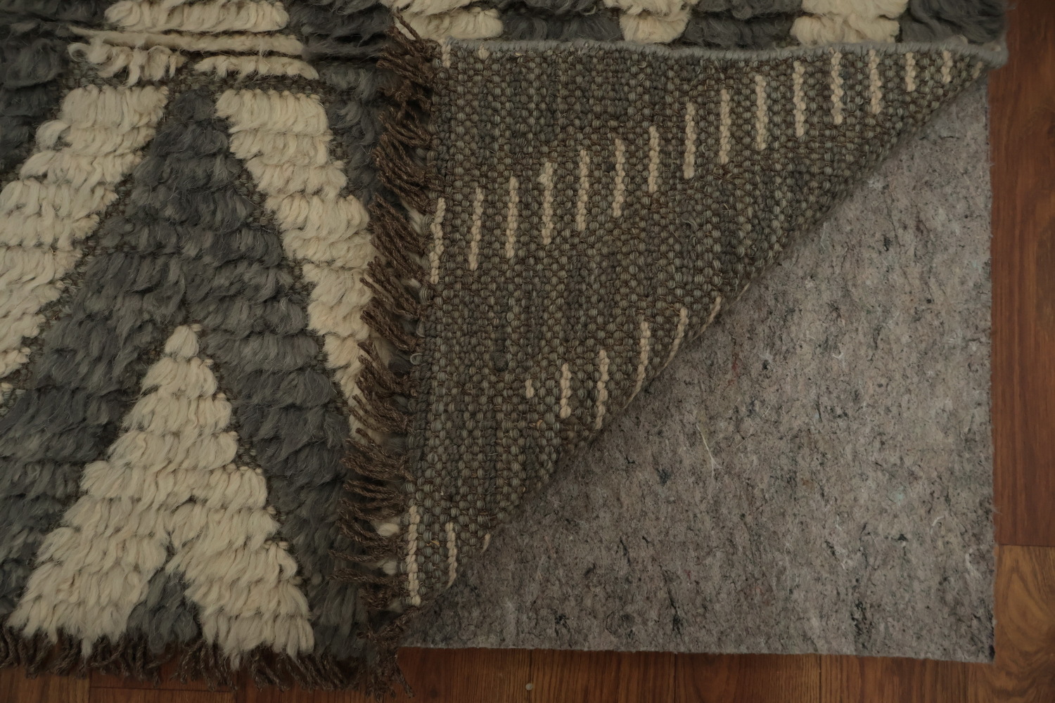 Chevron Moroccan Shaggy Wool Area Rug 9x12