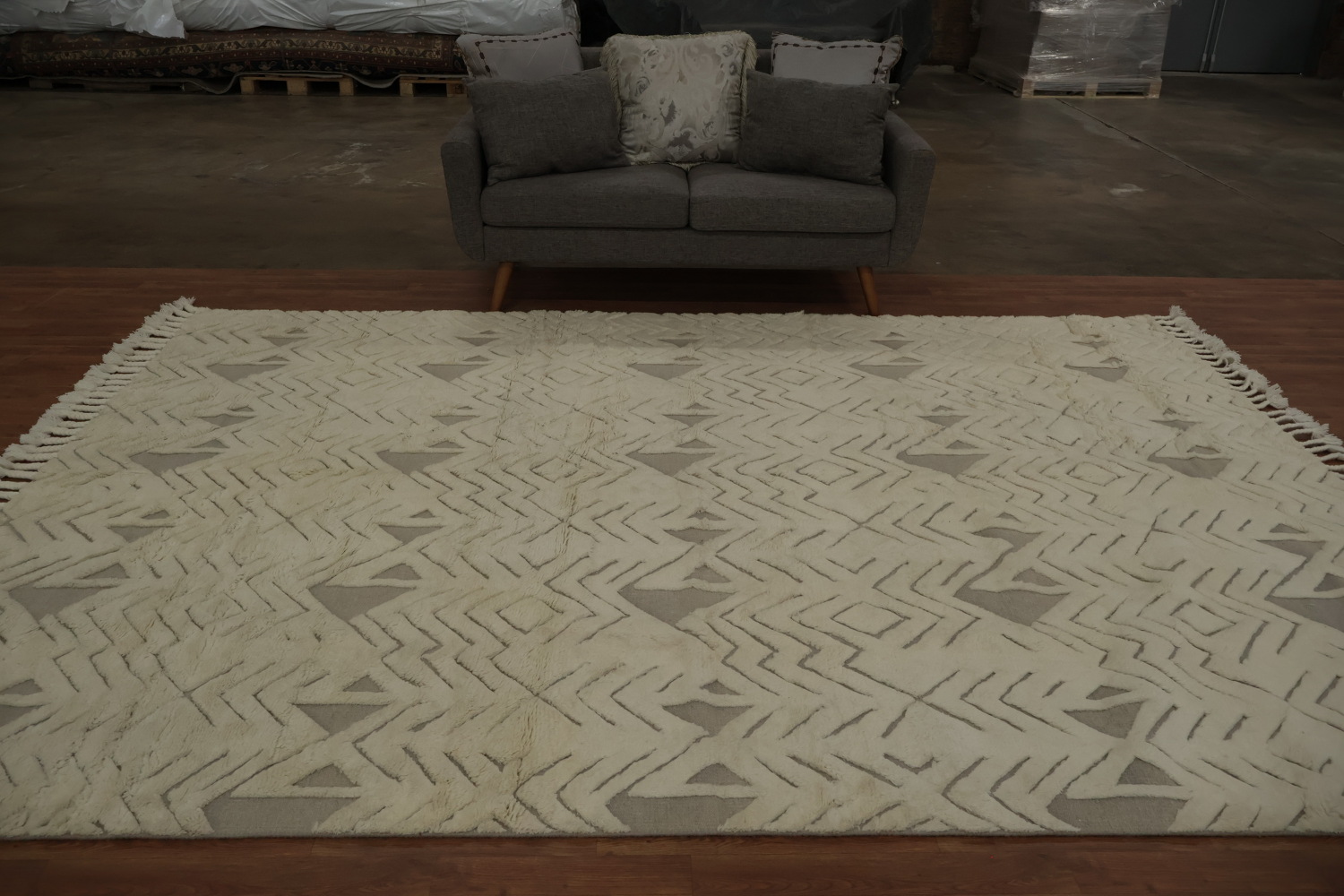 Transform Any Room with a Geometric Moroccan Area Rug 8x11