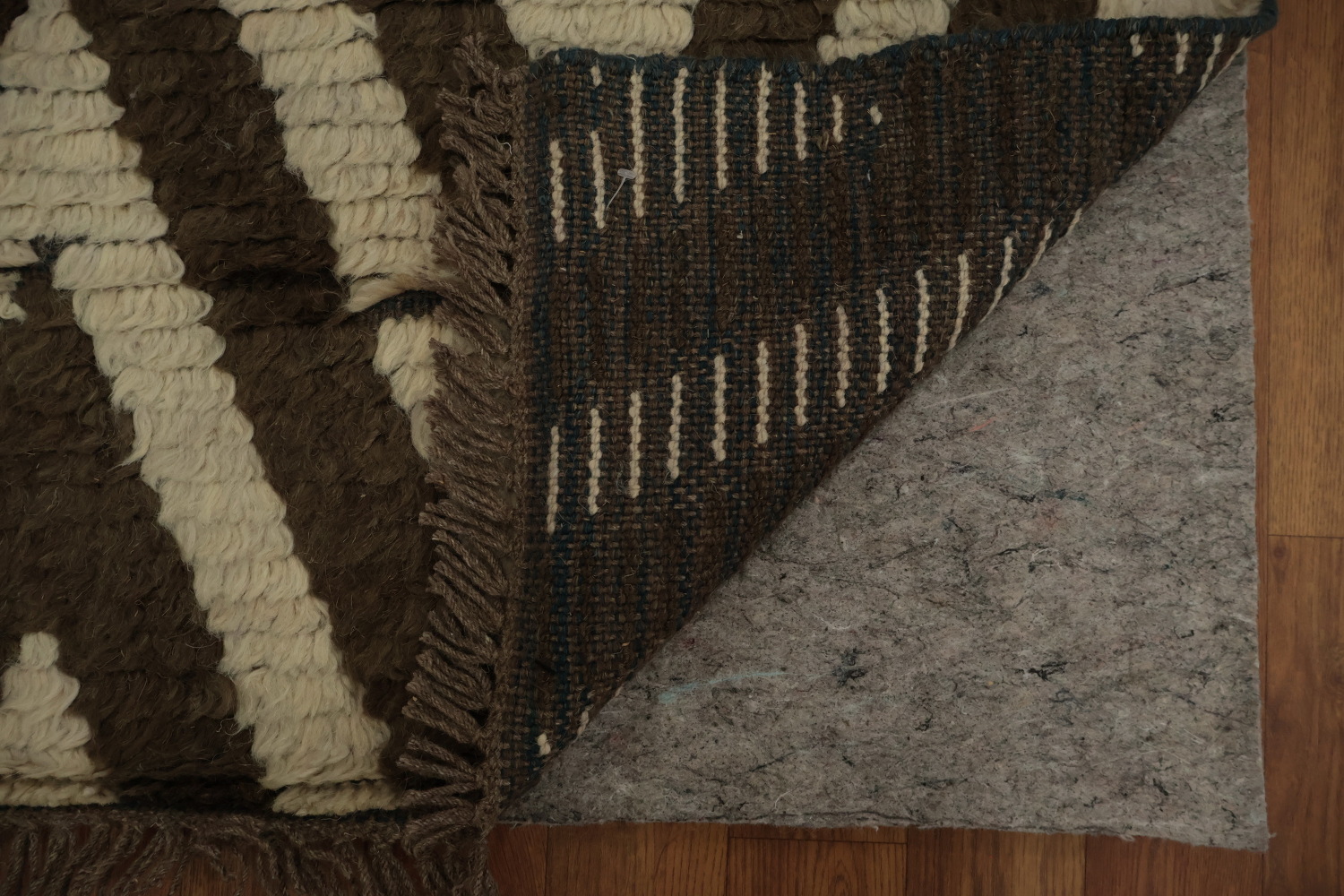 Chevron Moroccan Shaggy Area Rug 9x11 Adding Warmth to Your Room