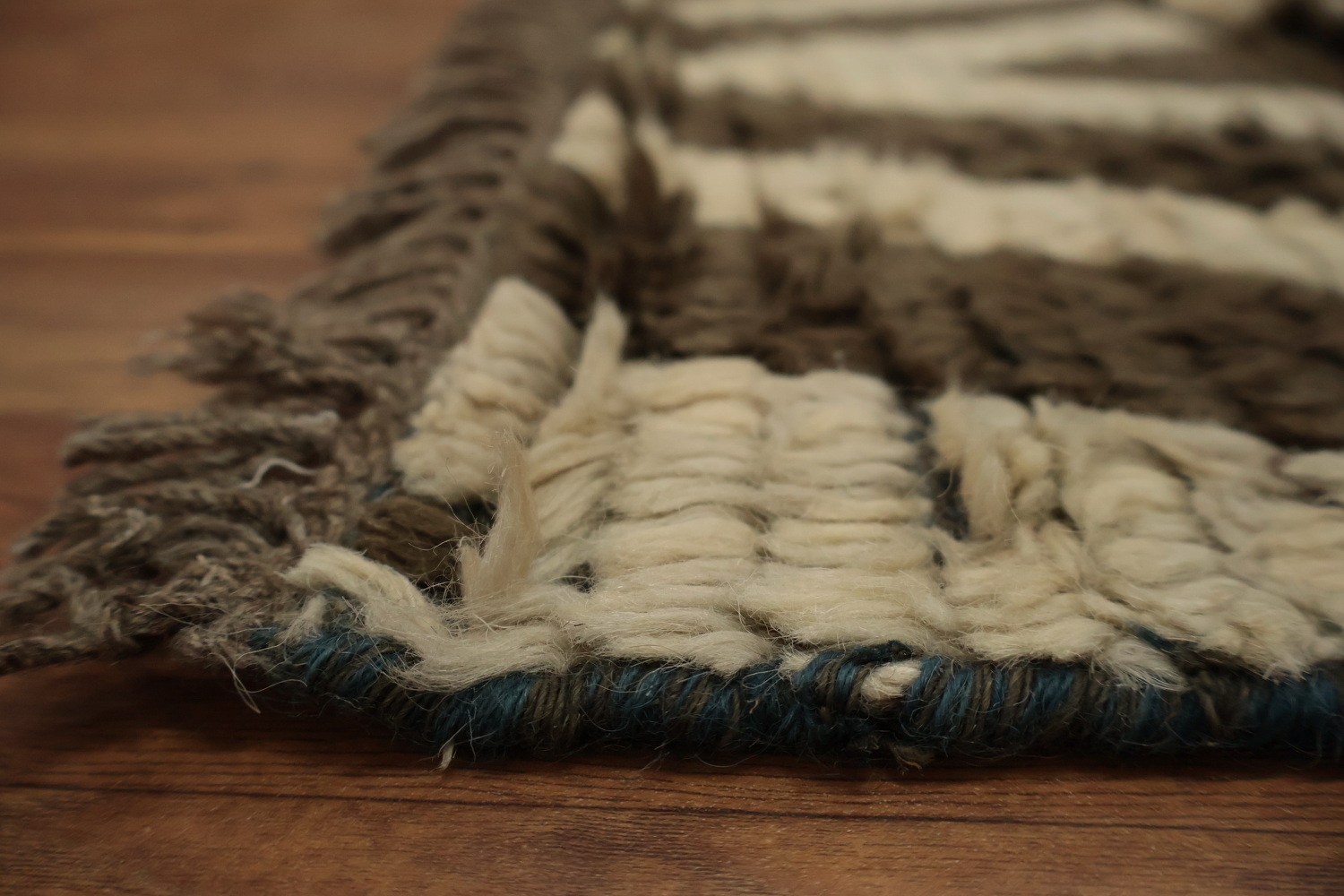 Chevron Moroccan Shaggy Area Rug 9x11 Adding Warmth to Your Room