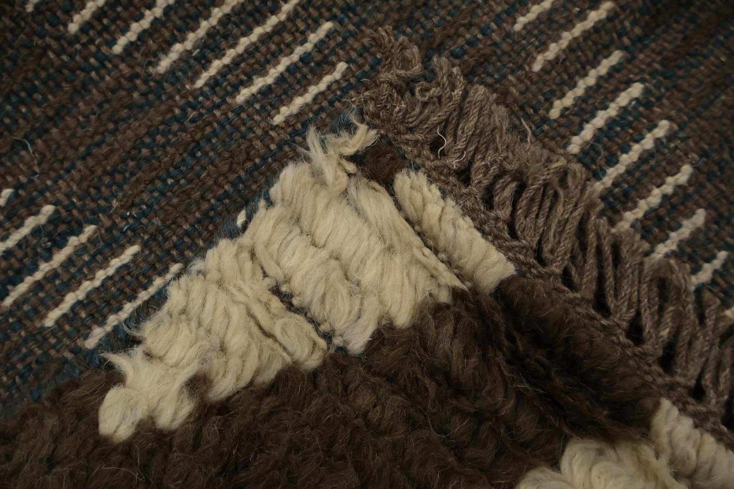 Chevron Moroccan Shaggy Area Rug 9x11 Adding Warmth to Your Room