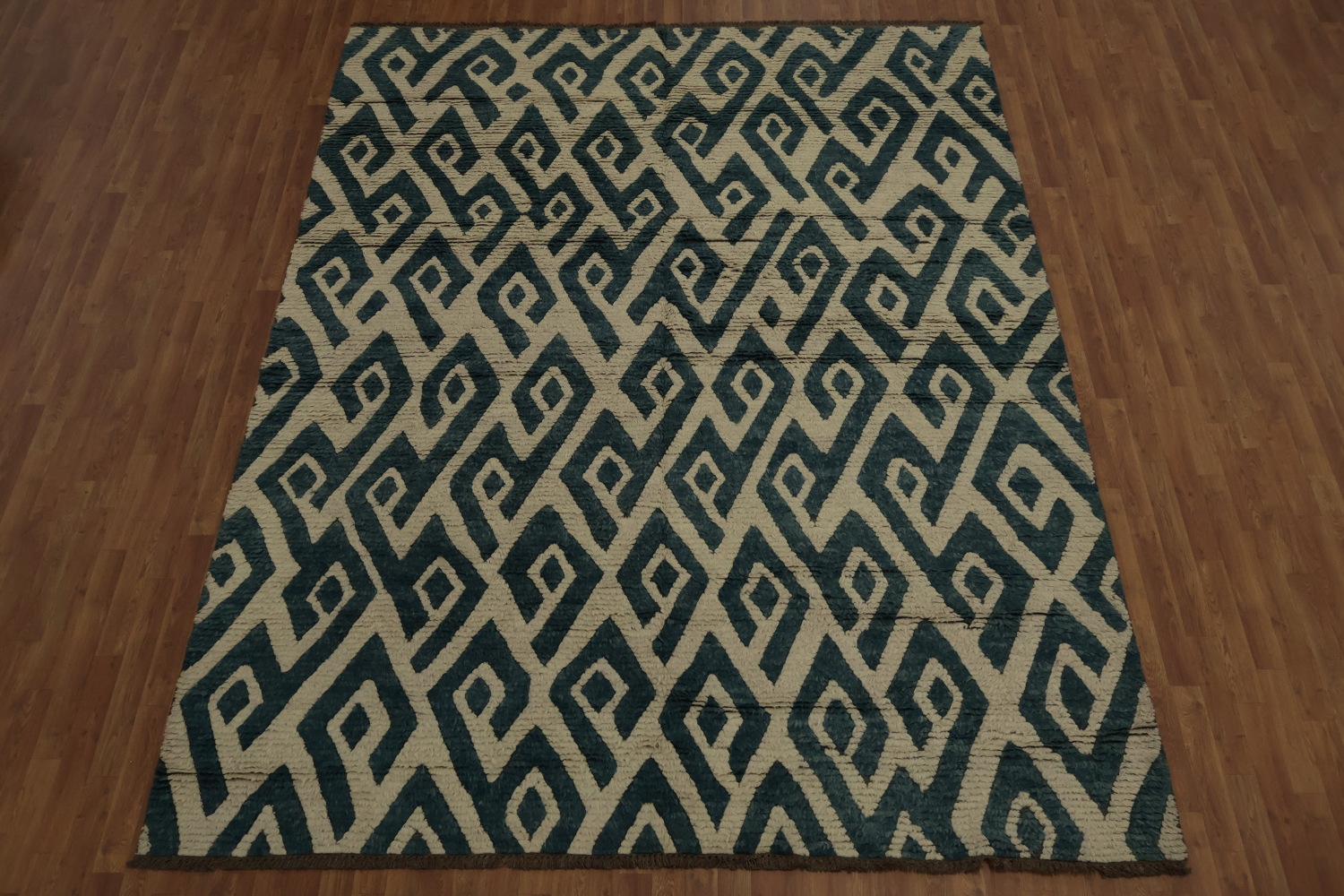 Ivory/ Blue Moroccan Shaggy Area Rug 9x11