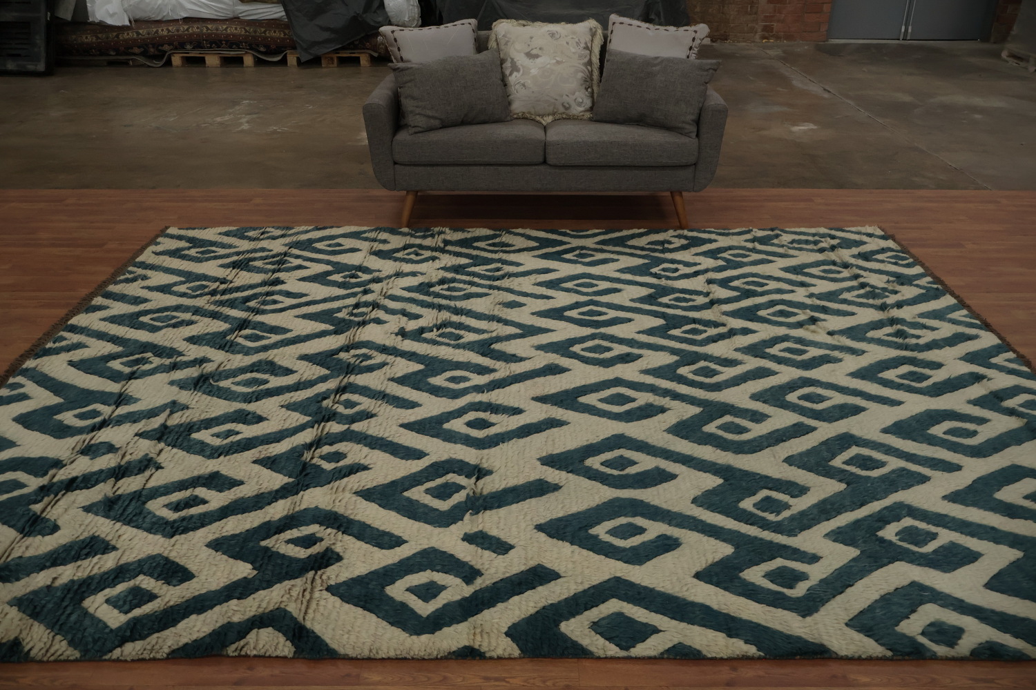 Striking Moroccan Shaggy Area Rug 9x11 Elevate Your Home Decor