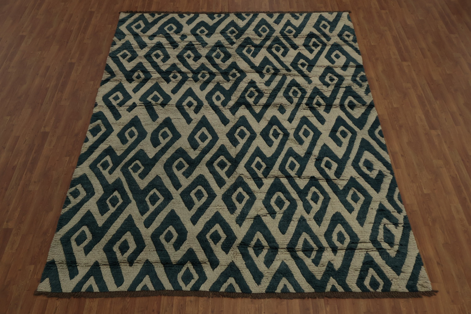 Striking Moroccan Shaggy Area Rug 9x11 Elevate Your Home Decor