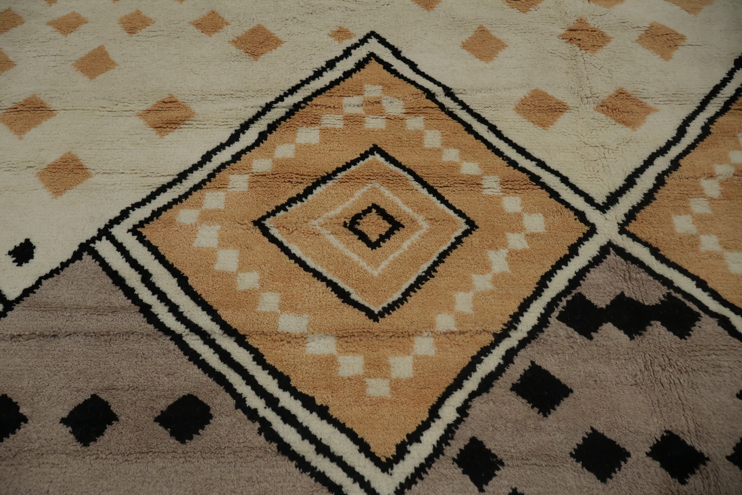 Large Moroccan Wool Area Rug 9x12 with Earthy Tone Design