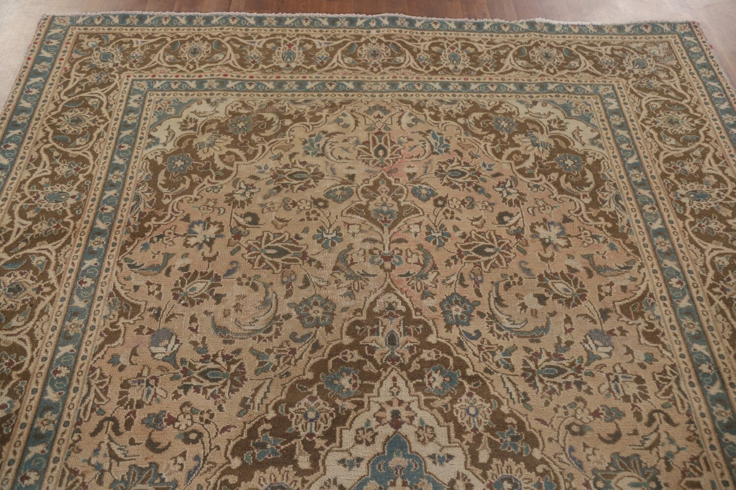 Traditional Kashan Persian Area Rug 6x9
