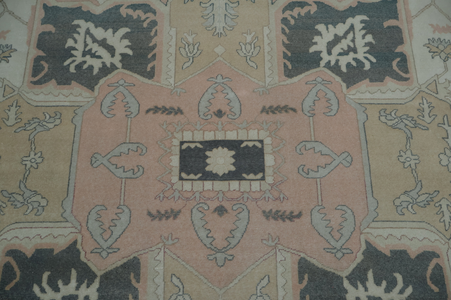 Vegetable Dye Geometric Vintage Heriz Persian Area Rug 9x12