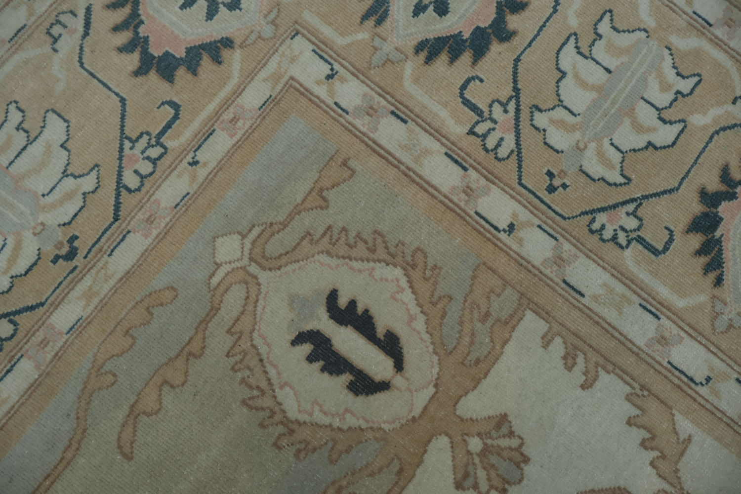 Vegetable Dye Geometric Vintage Heriz Persian Area Rug 9x12