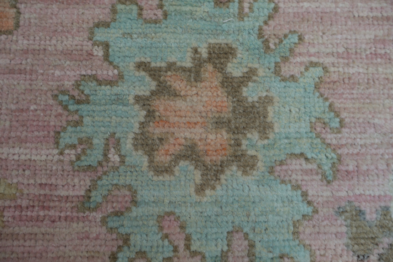 Wool Oushak Vegetable Dye Area Rug 5x8