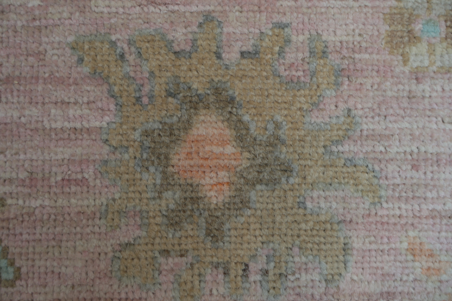 Wool Oushak Vegetable Dye Area Rug 5x8