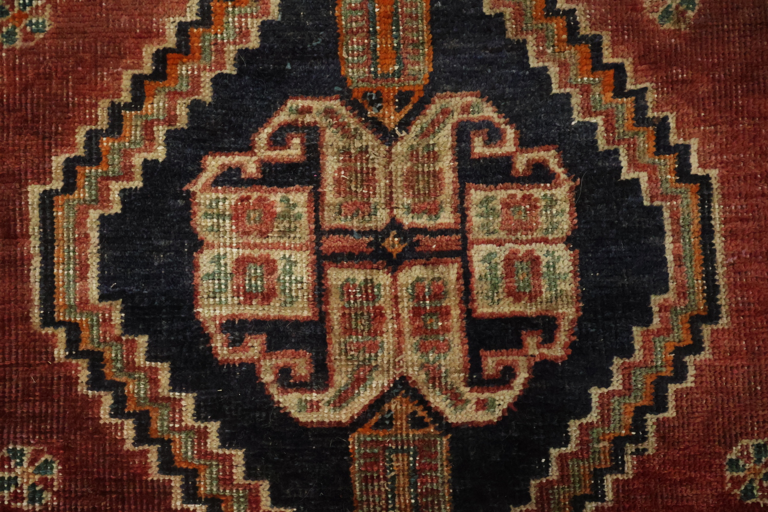 Geometric Red Shiraz Persian Area Rug 5x8