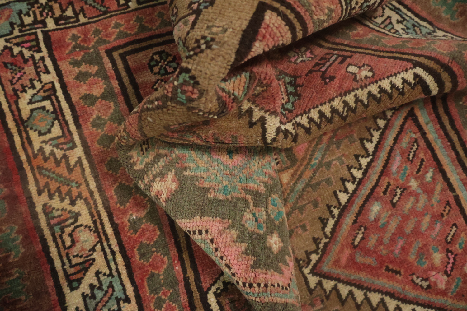 Vintage Wool Zanjan Persian Area Rug 4x6