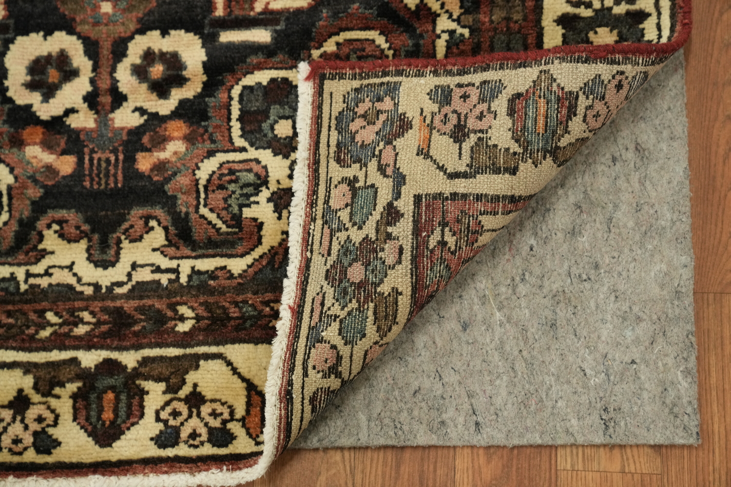 Vintage Lilian Persian Runner Rug 3x9