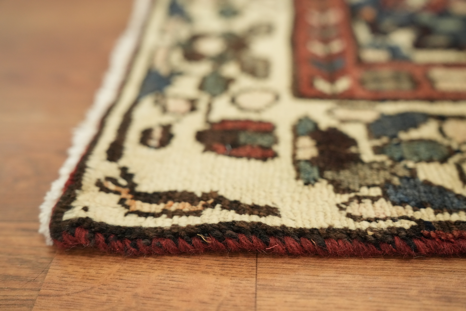 Vintage Lilian Persian Runner Rug 3x9