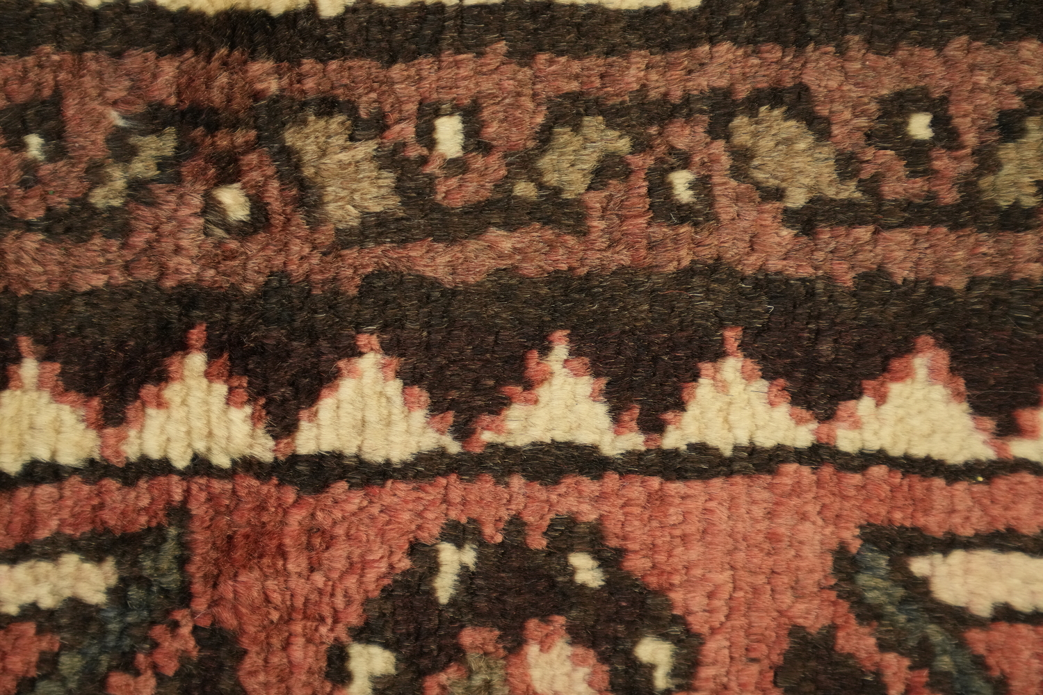 Vintage Wool Hamedan Persian Runner Rug 3x10