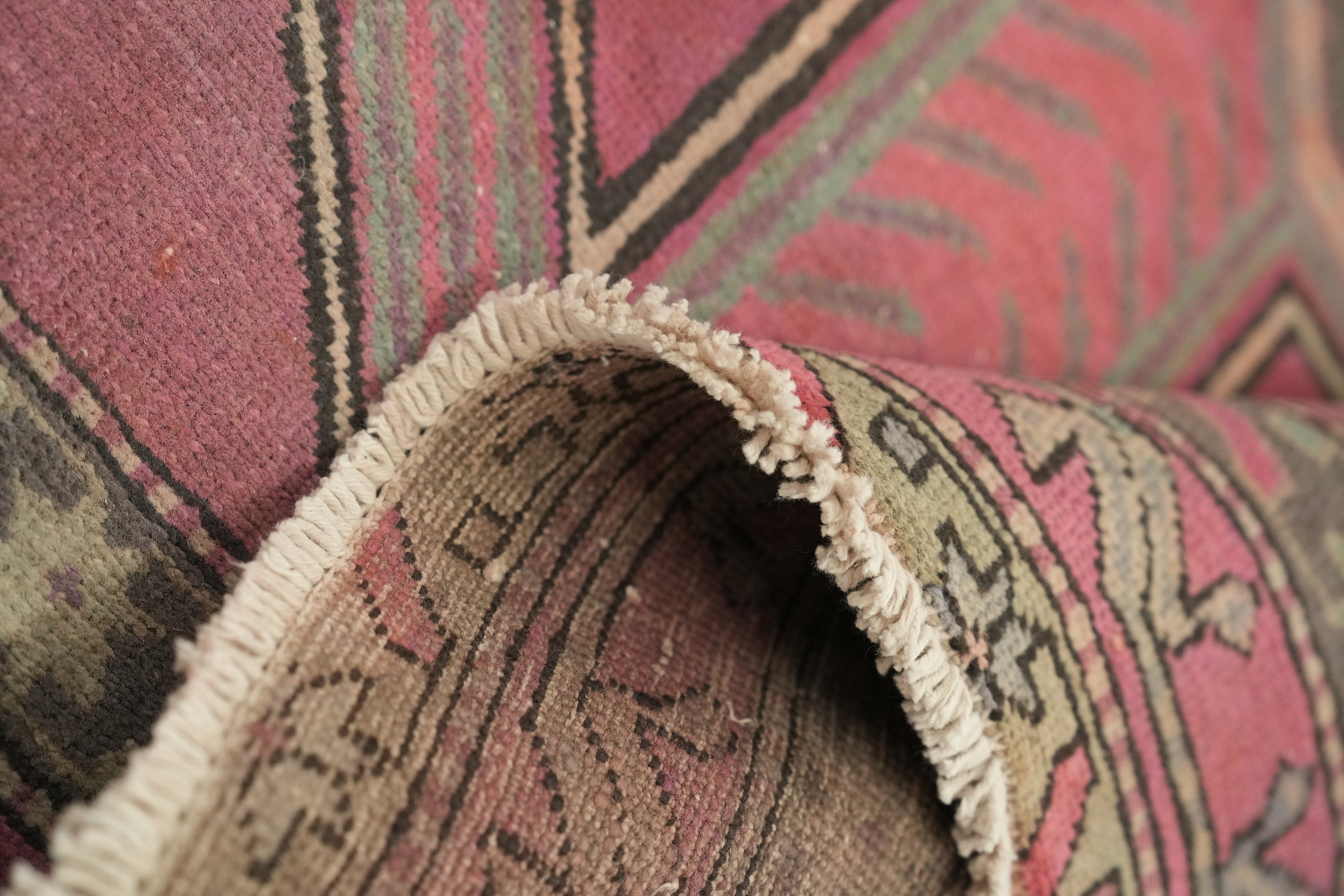 Tribal Fuchsia Meshkin Persian Runner Rug 4x9