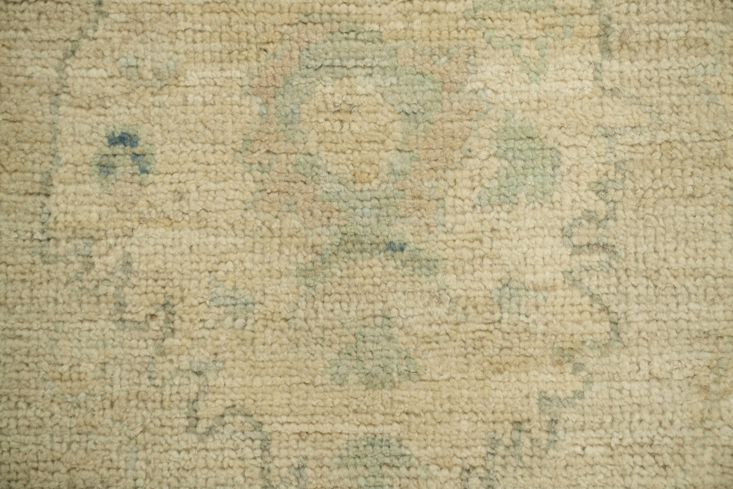 Oushak Turkish Rug in Soft Beige Tones in a Classic Vintage Rug Design 4x6 ft
