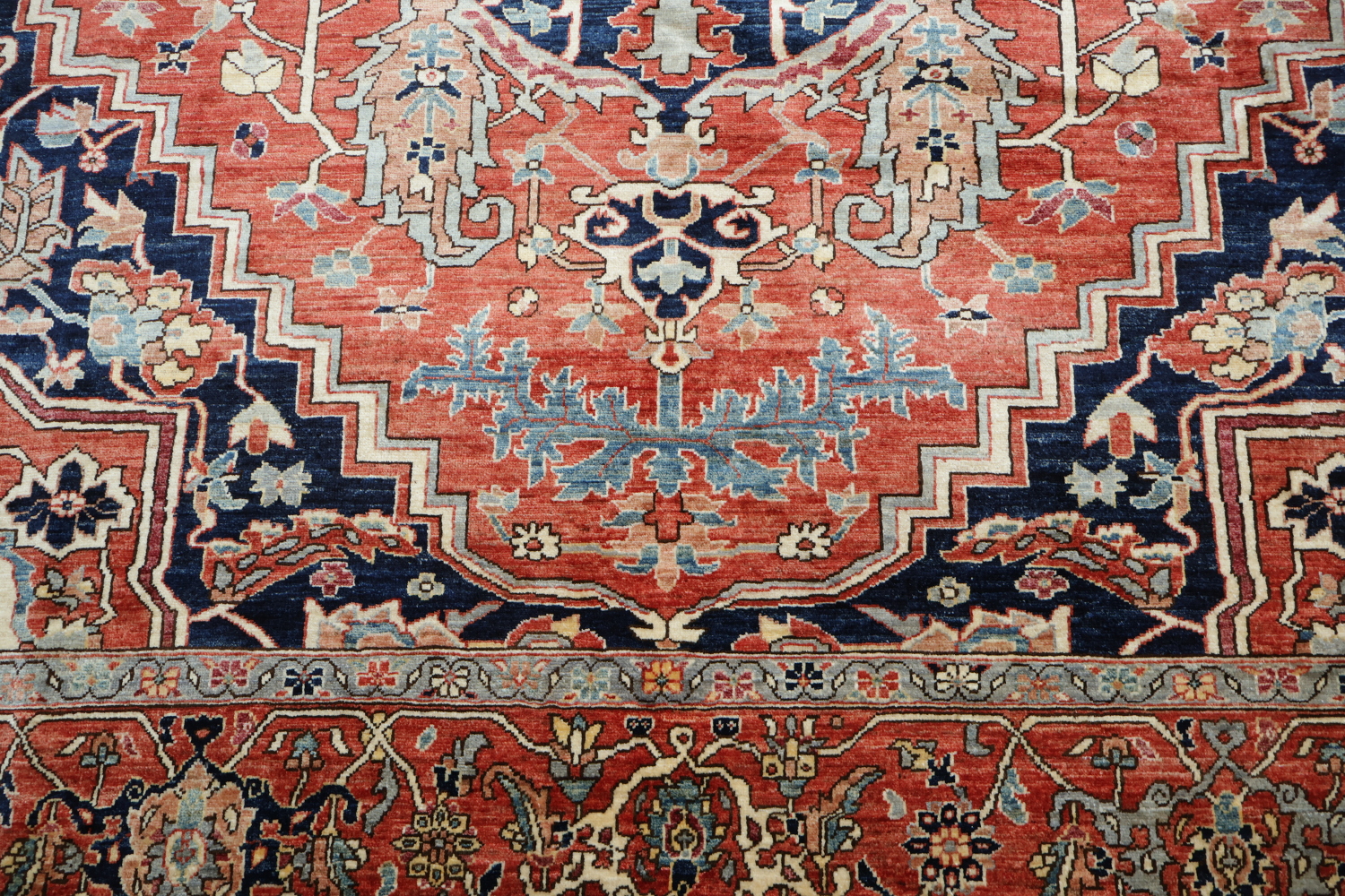 Vegetable Dye Heriz Serapi Area Rug 9x12