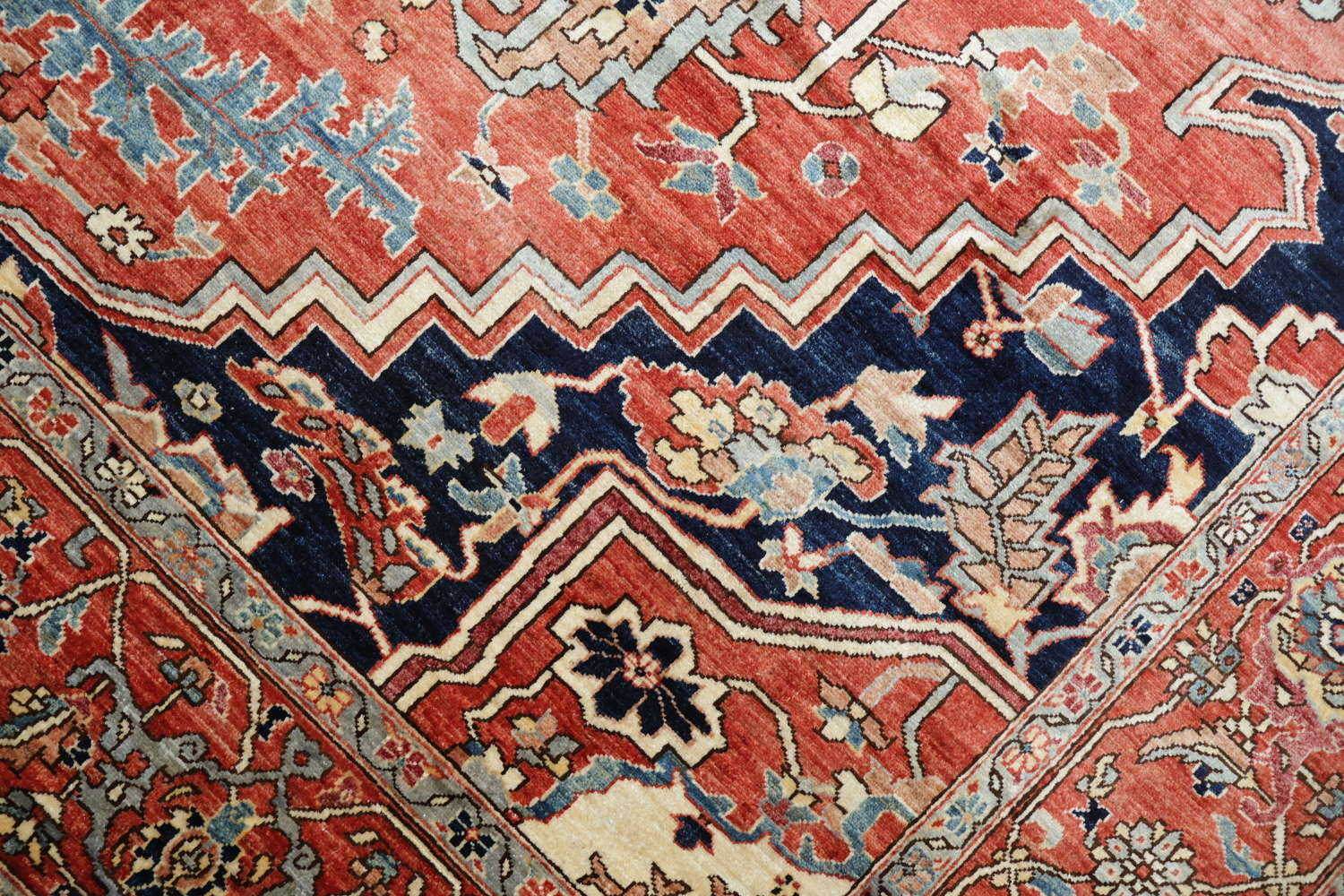 Vegetable Dye Heriz Serapi Area Rug 9x12
