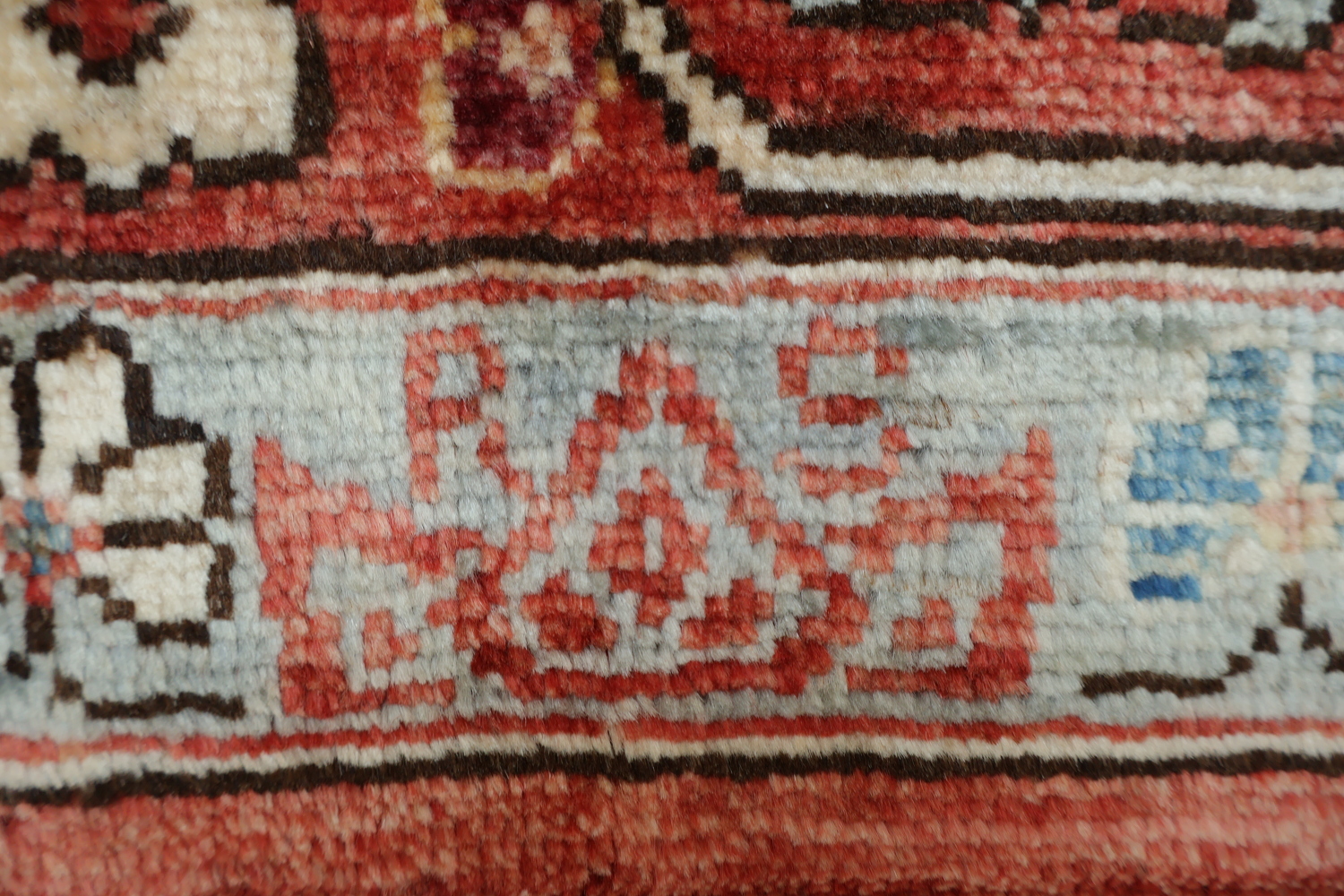 Vegetable Dye Heriz Serapi Area Rug 9x12
