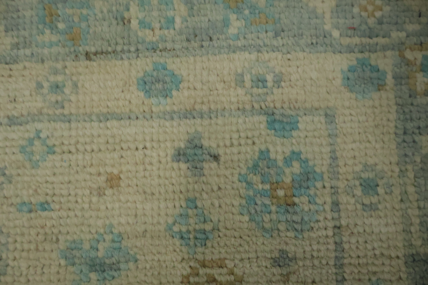 Vegetable Dye Oushak Turkish Accent Rug 3x4