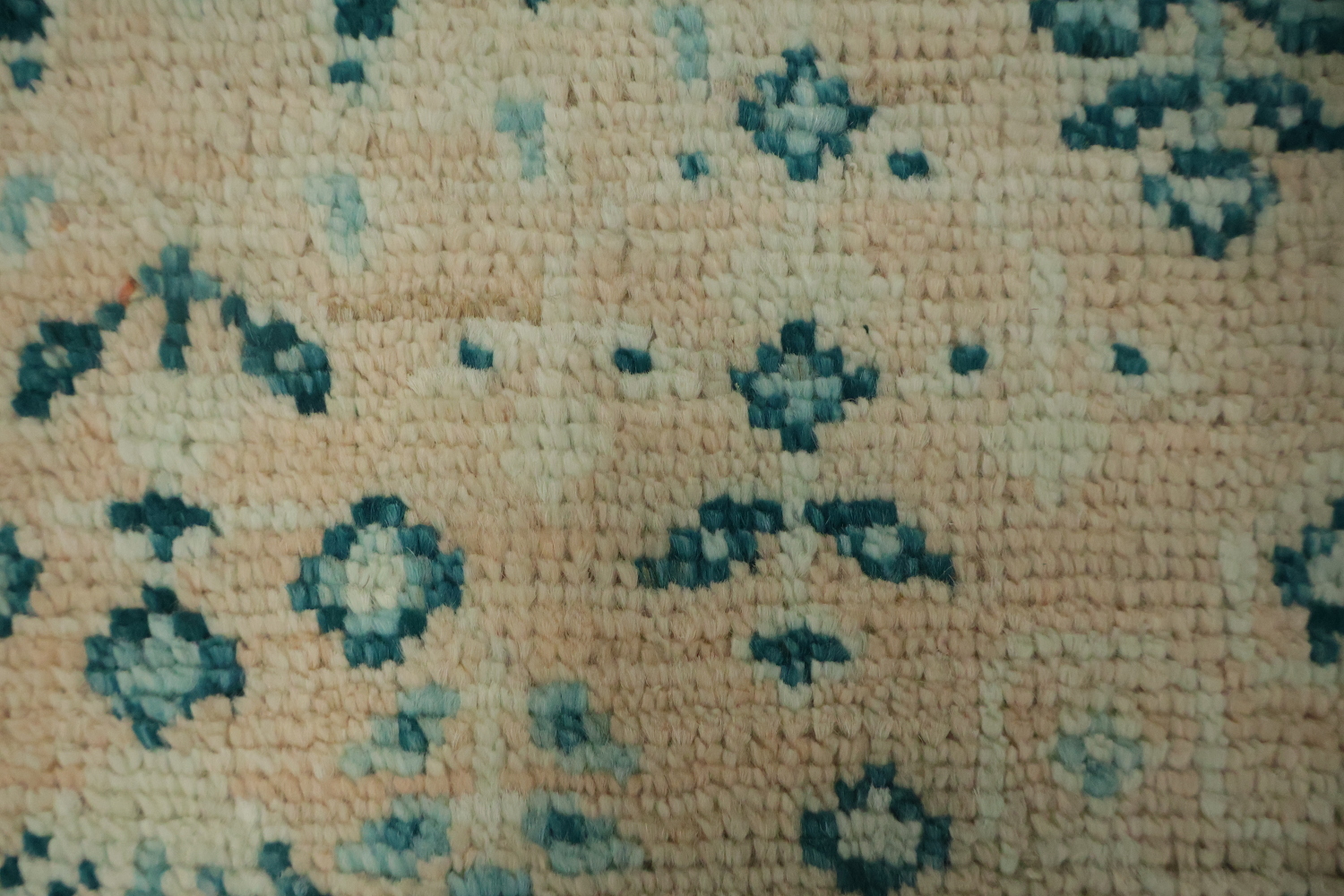 Vegetable Dye Oushak Turkish Foyer Rug 3x4