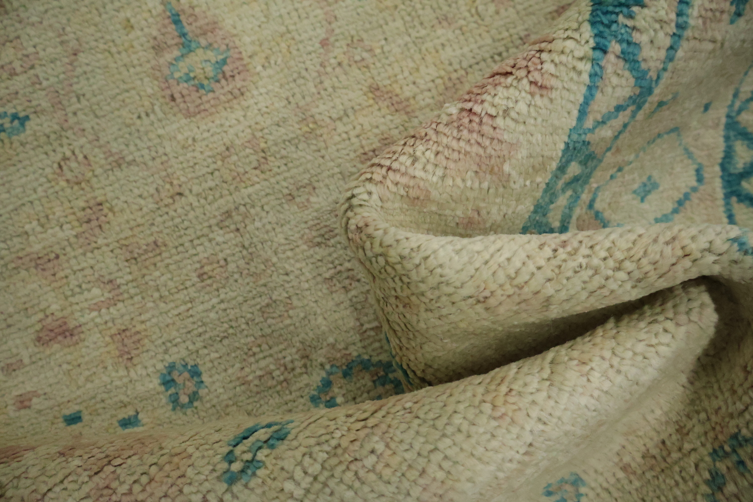 Vegetable Dye Oushak Turkish Accent Rug 3x4