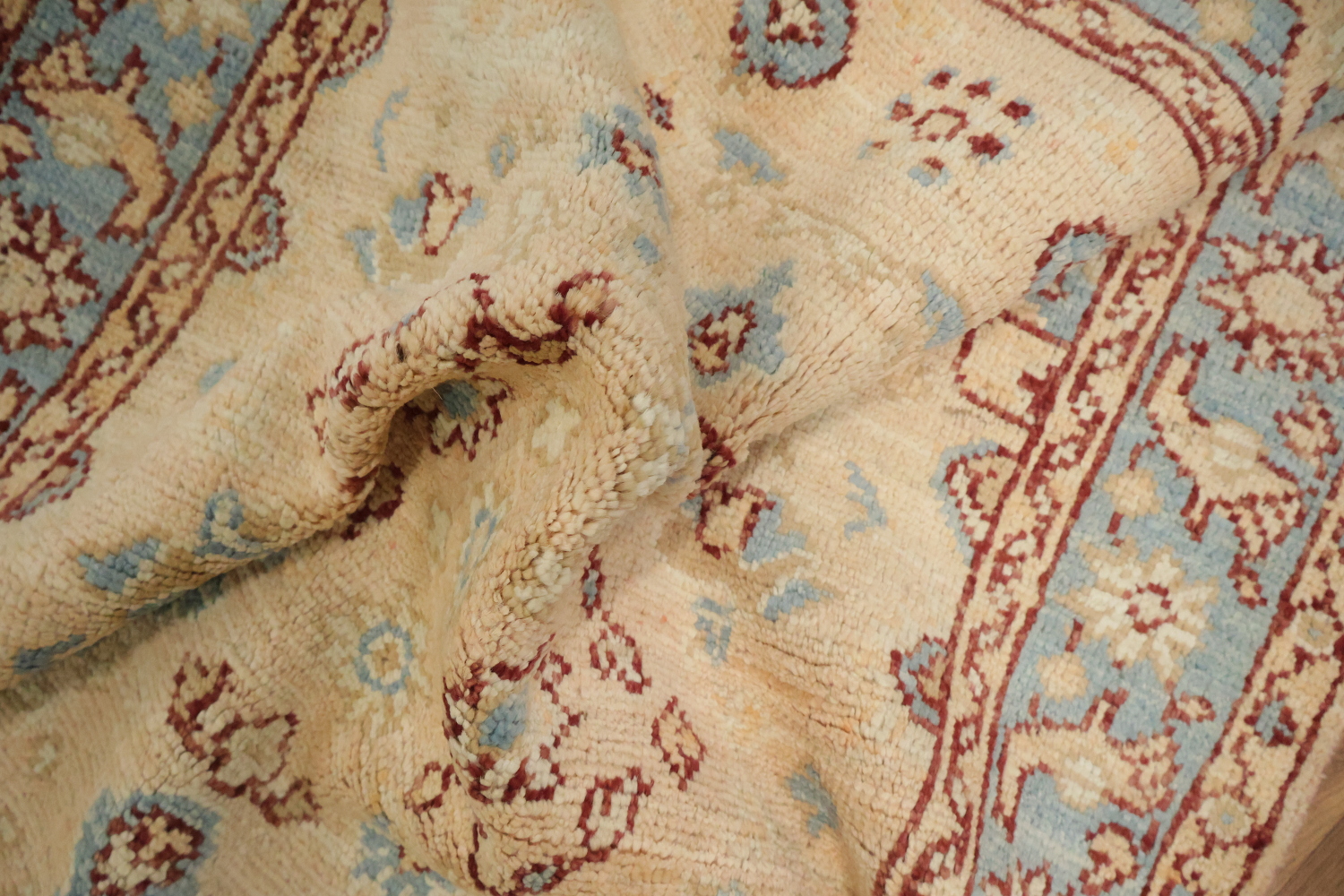 Vegetable Dye Oushak Turkish Foyer Rug 3x4