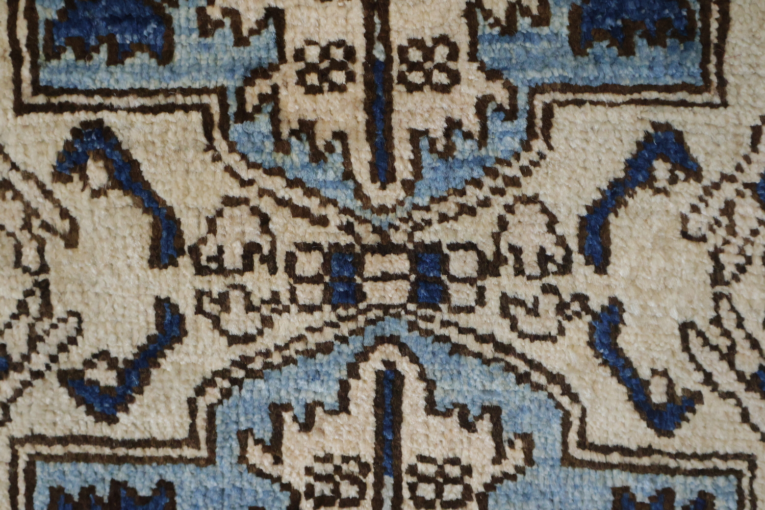 Vegetable Dye Blue and Beige Heriz Serapi Runner Rug Featuring Traditional Style 3x11 ft