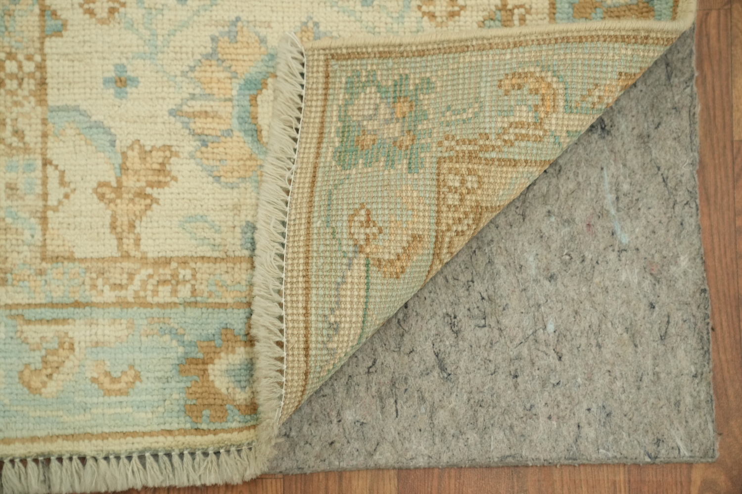 Vegetable Dye Oushak Turkish Accent Rug 2x4
