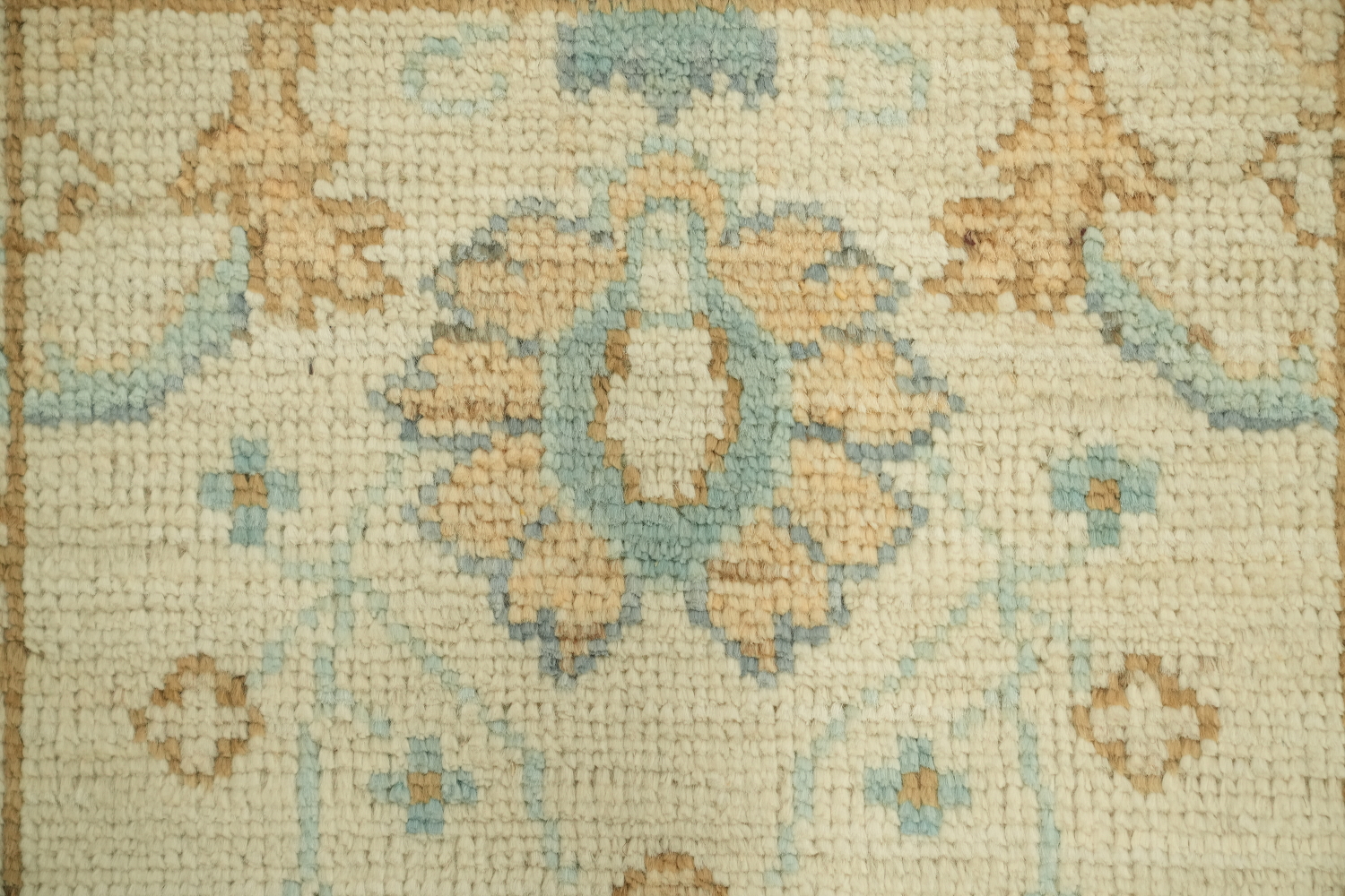 Vegetable Dye Oushak Turkish Accent Rug 2x4