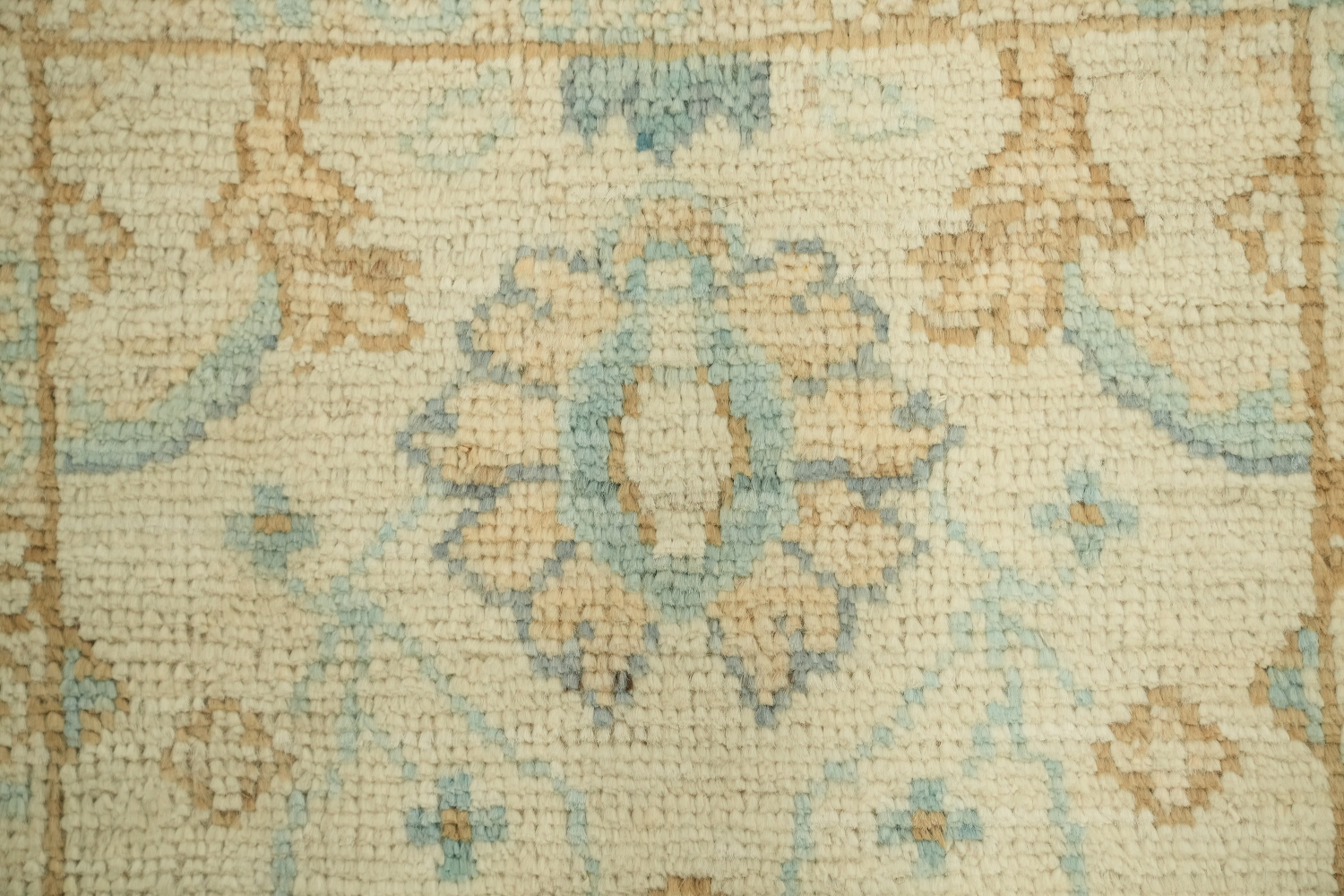 Wool Oushak Vegetable Dye Foyer Rug 2x4