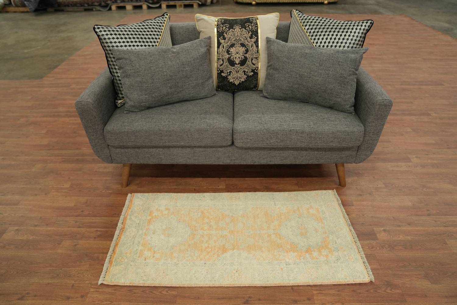 Vegetable Dye Oushak Turkish Accent Rug 2x4