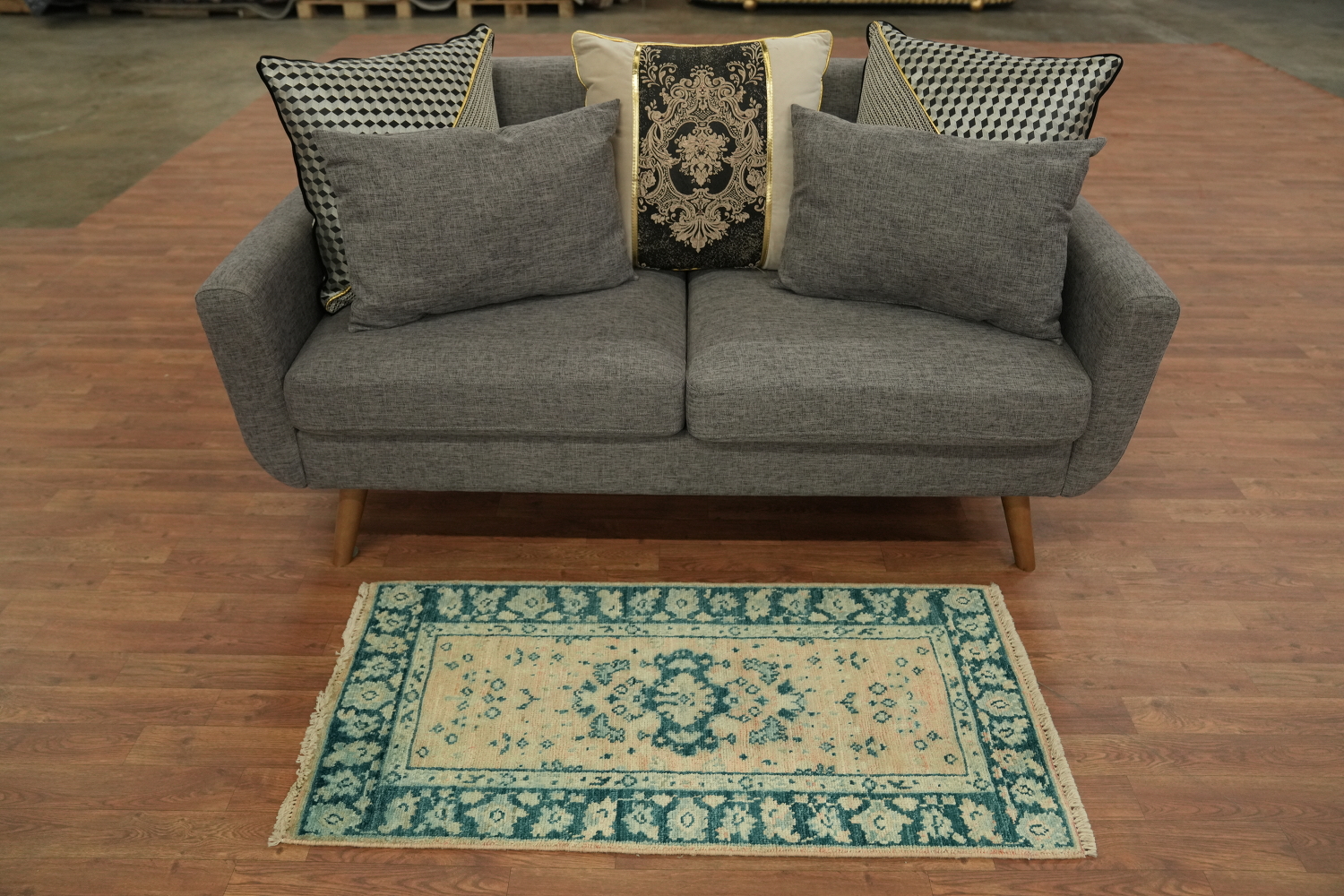 Vegetable Dye Oushak Turkish Accent Rug 2x4