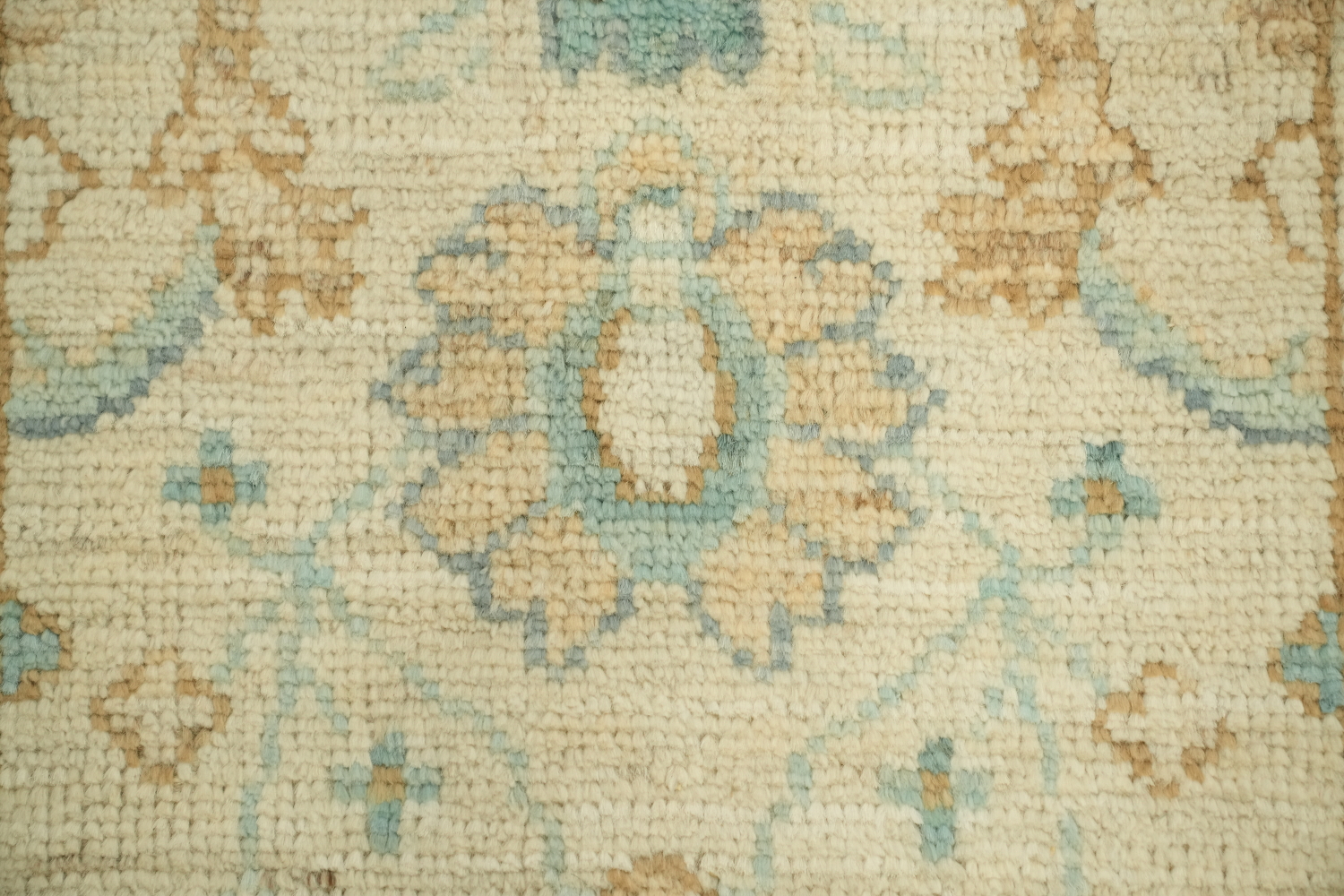 Vegetable Dye Oushak Turkish Accent Rug 2x4