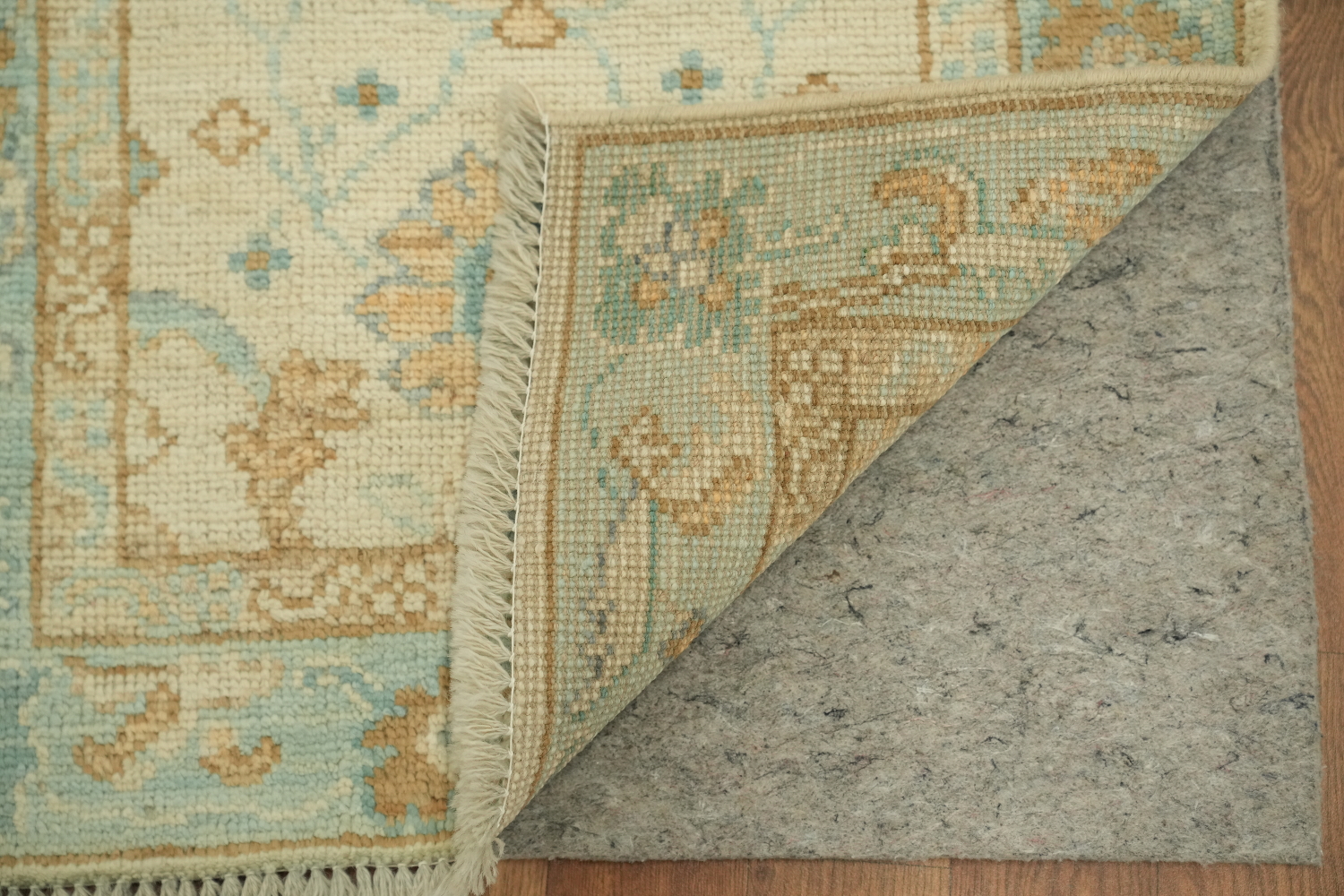 Vegetable Dye Oushak Turkish Accent Rug 2x4
