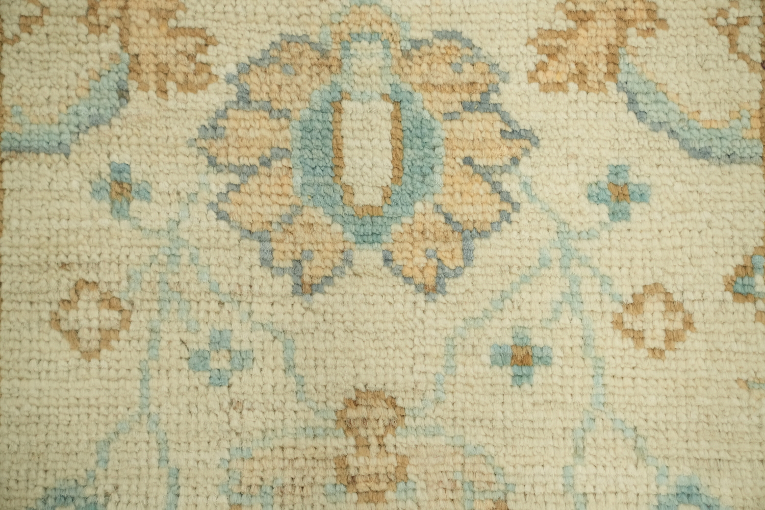 Vegetable Dye Oushak Turkish Accent Rug 2x4