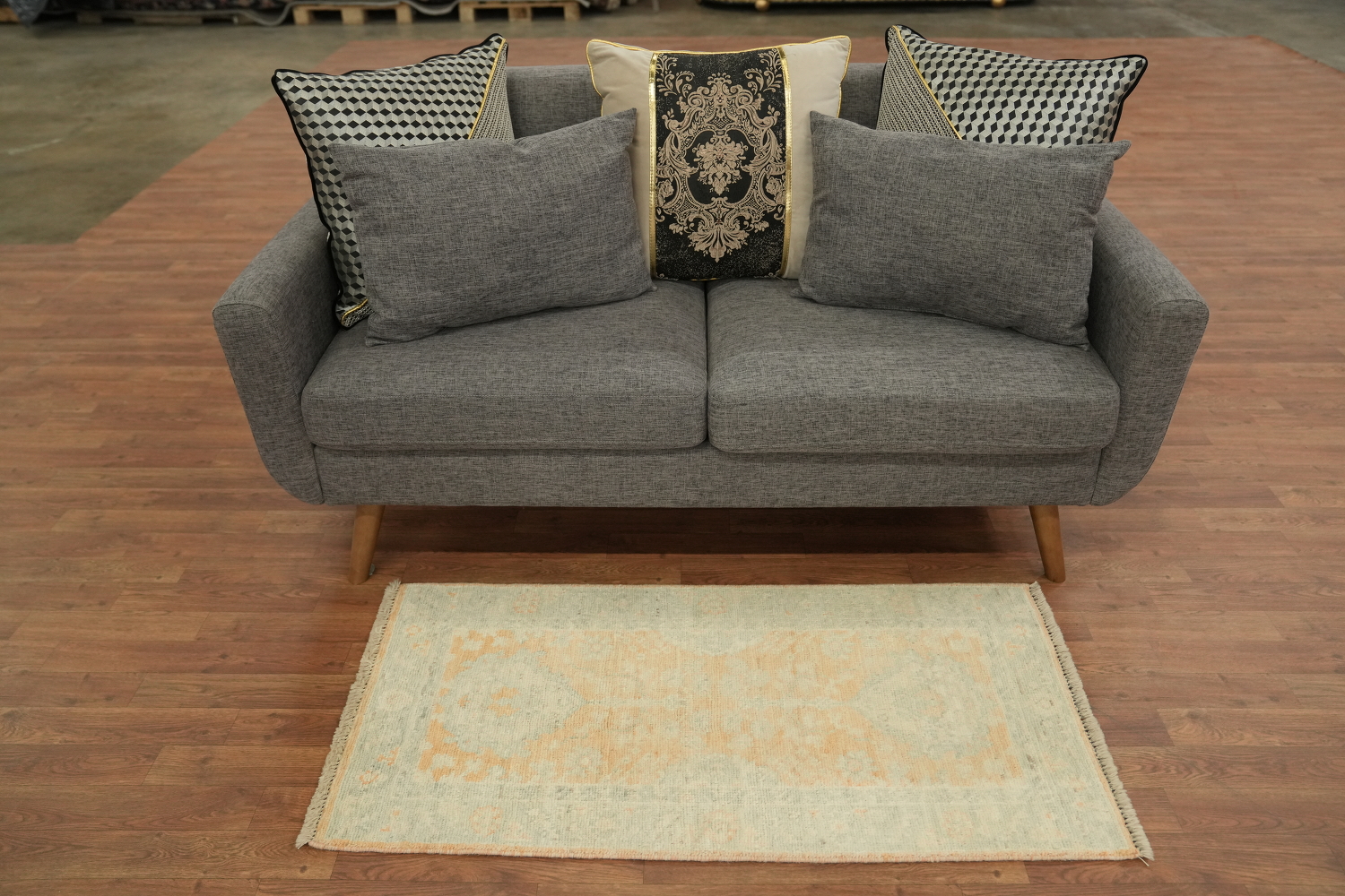 Vegetable Dye Oushak Accent Turkish Rug 2x4