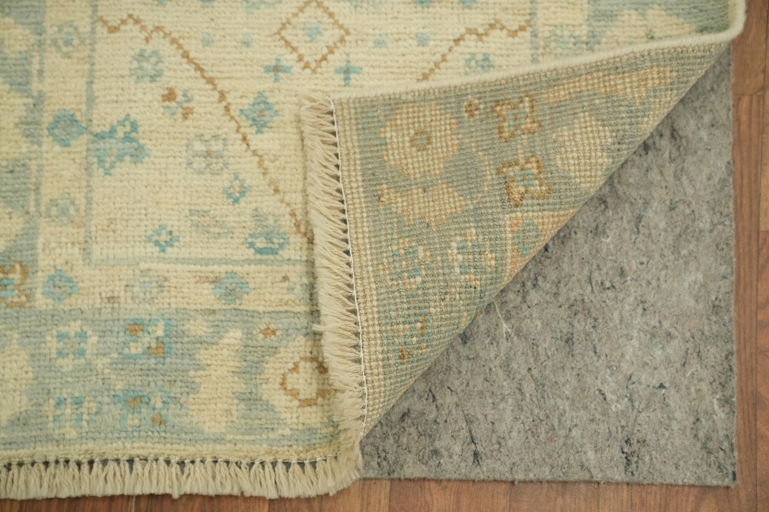Traditional Blue Beige Floral Pattern Oushak Turkish Rug for Elegant Spaces 2x4 ft